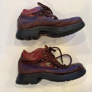 Timberland Waterproof Hiking Boots Womens 7.5 M Burgundy Leather Round Ankle Top